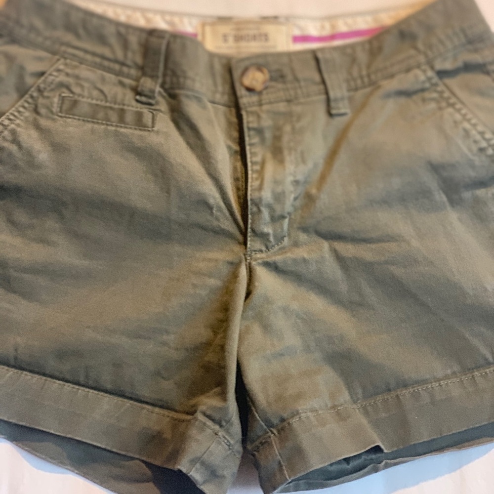 3/$15 Navy green Old Navy Khaki Shorts - Picture 3 of 8